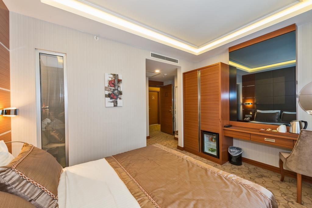 โรงแรมกลอเรียส อิสตันบูล ภายนอก รูปภาพ